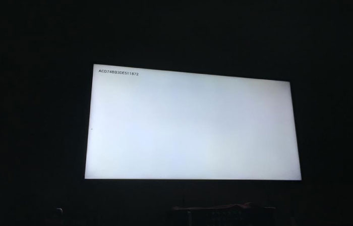 Lỗi FPT Play bị màn hình trắng hoặc đen